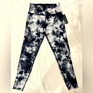 NWT SoulCycle Tie Dye Contour Stitch Tight